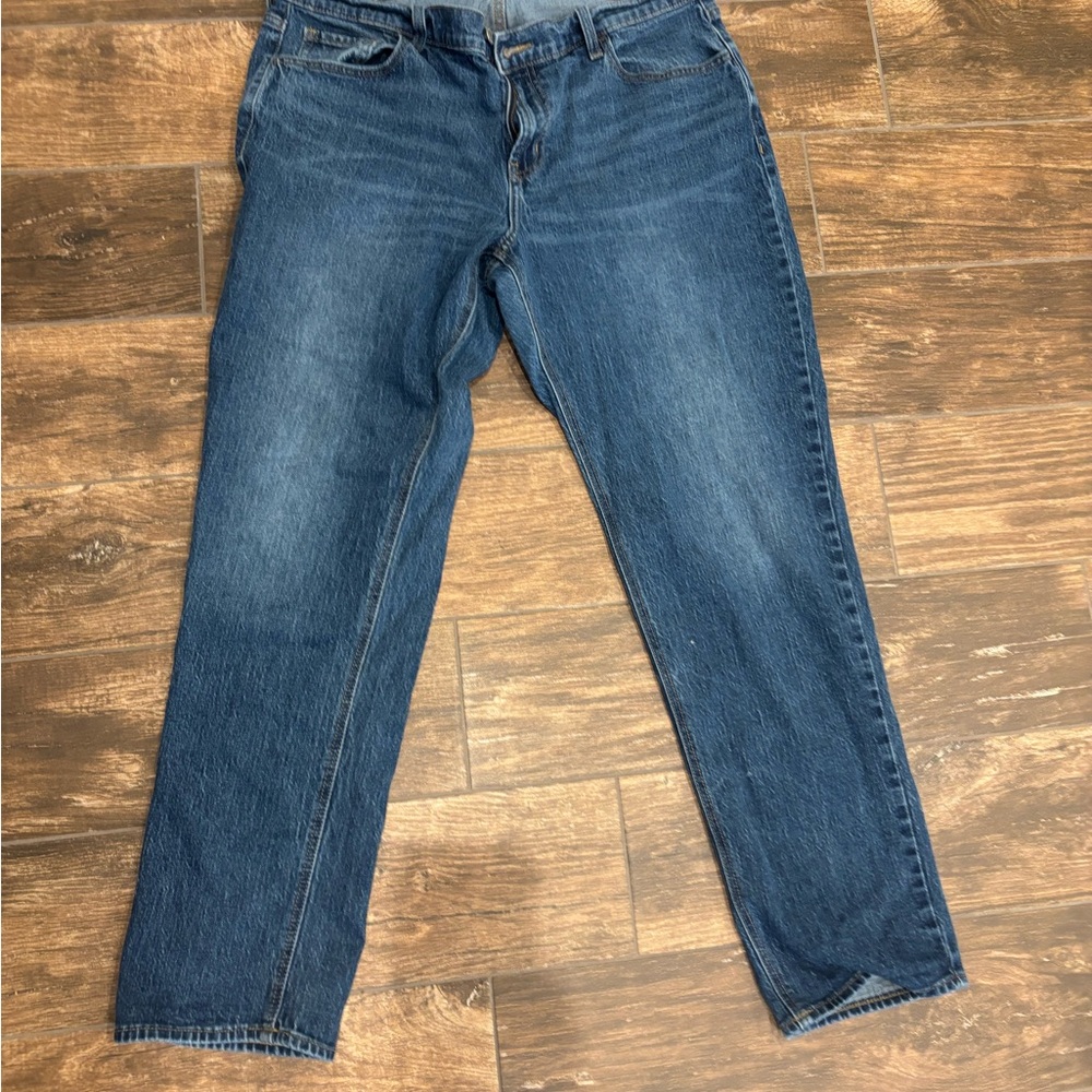 Women’s Old Navy straight leg jeans